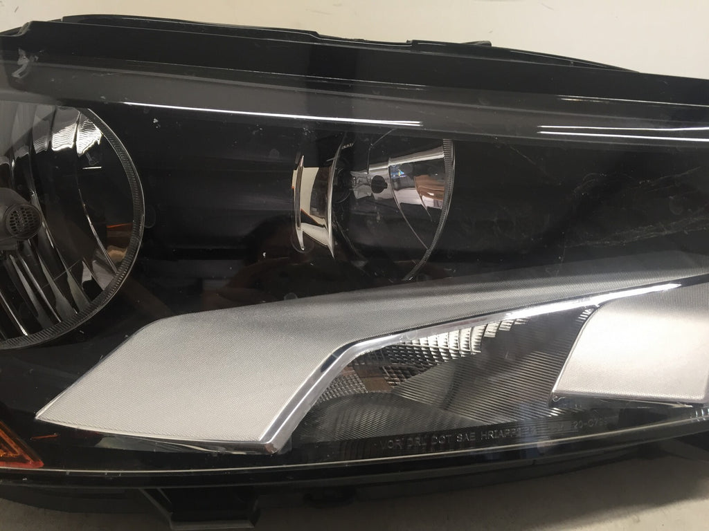 Headlight Damaged Lamp Passenger RH USA type Volkswagen Passat B7 2011-2015 CAPA