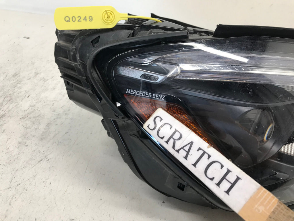 Headlight Damaged RH Passenger 20-22 Mercedes X167 GLE450 GLE580 A1679066206 OEM