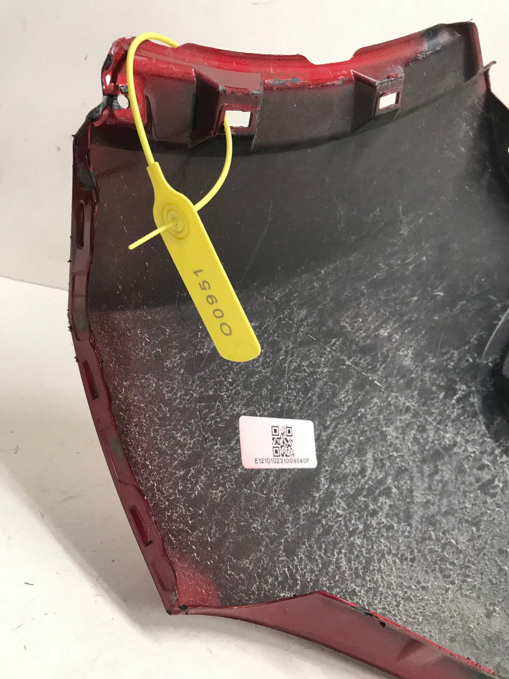 Front Bumper cover Honda CRV CR-V Red 2017-2019 71101-TLA-A000 OEM