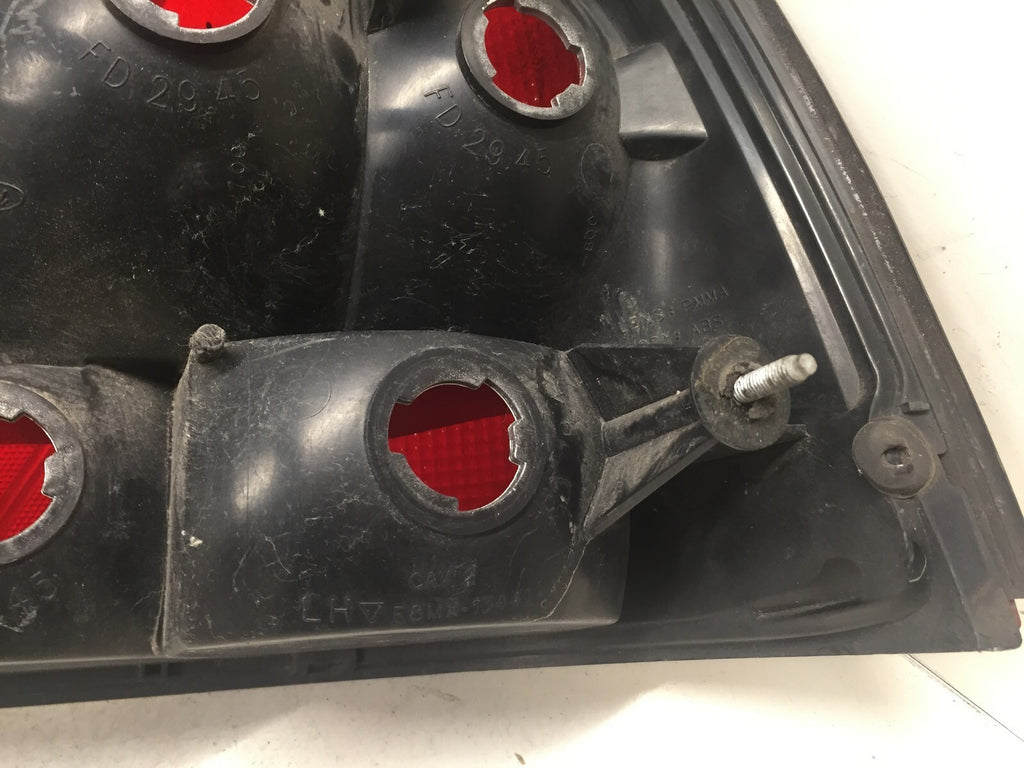Tail light Damaged Lamp Driver LH Mercury Grand Marquis 98-02 XW3Z-13405-AA OEM