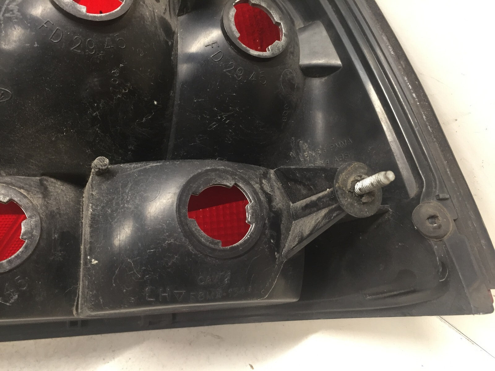 Tail light Damaged Lamp Driver LH Mercury Grand Marquis 98-02 XW3Z-13405-AA OEM