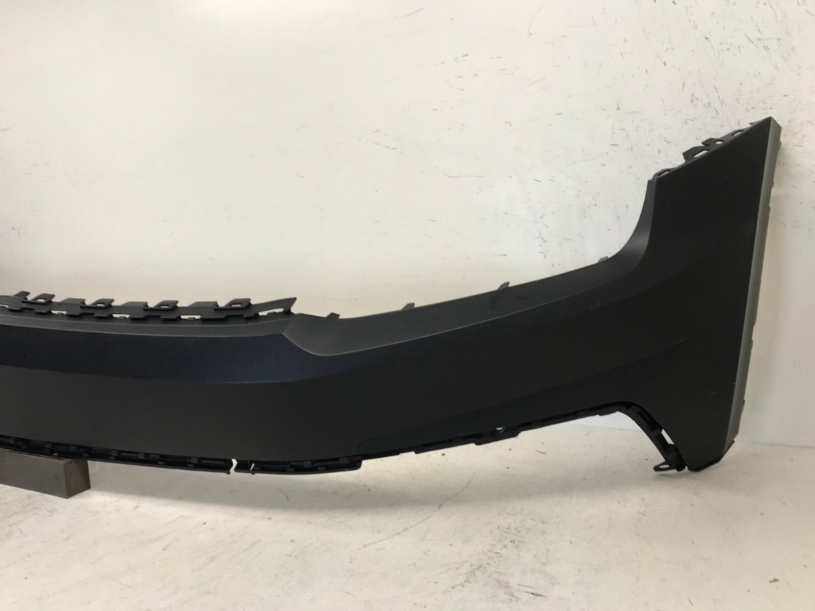 Front Upper Bumper Cover Volkswagen Atlas Black 18-19 CAPA