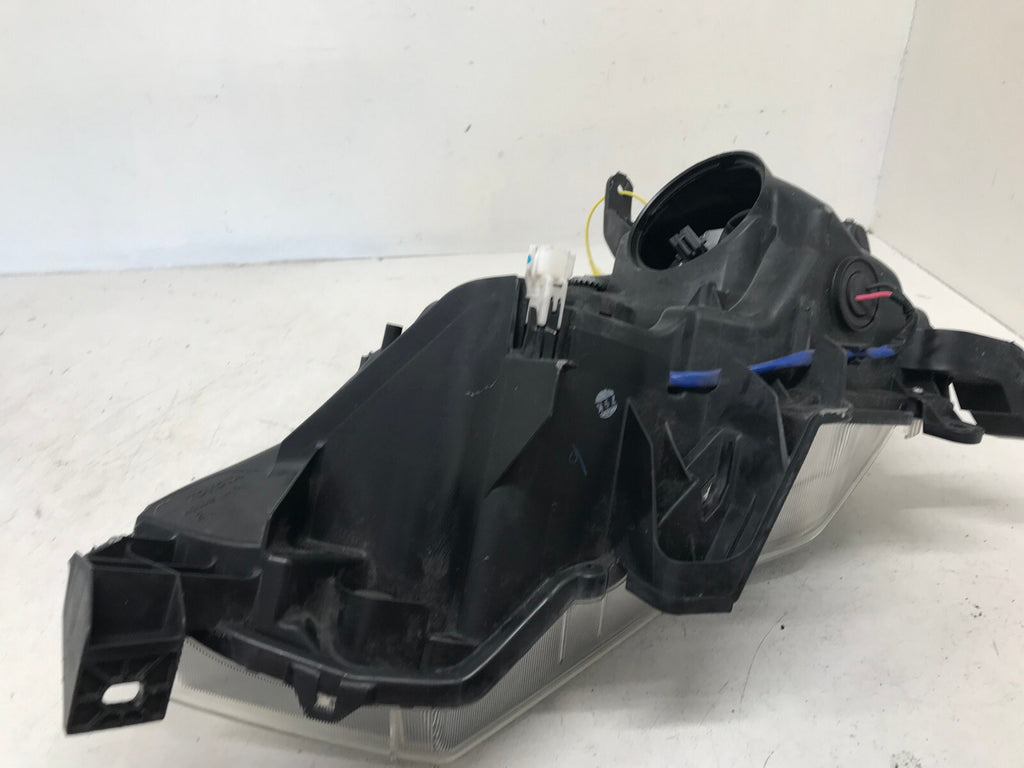 Headlight Damaged Passenger Right RH Toyota 4Runner 2014-2018 8113035541 OEM