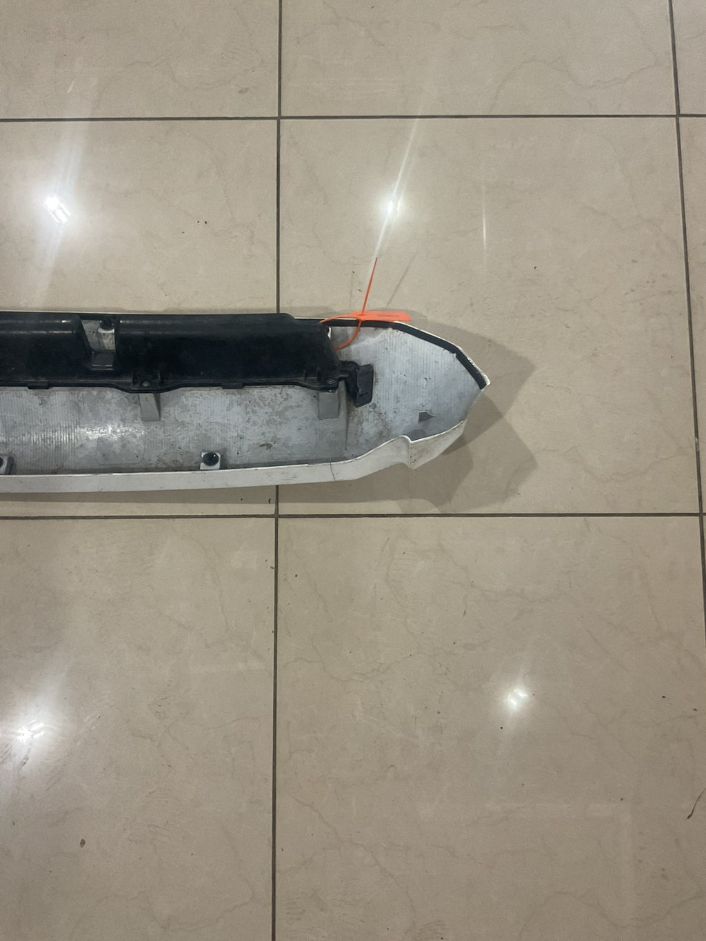 Grille Hood Bulge White 2014-2021 Toyota Tundra 76182+0c010 OEM