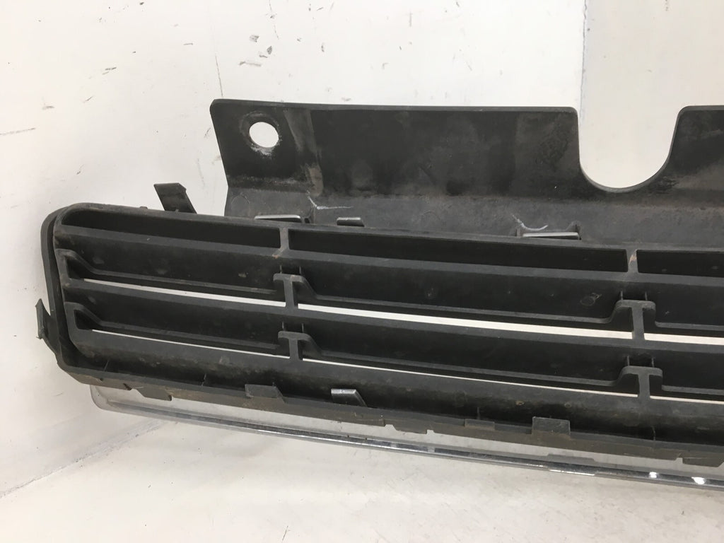 Grille Grill Chevrolet Monte Carlo Impala 2006-2011 10333709 OEM