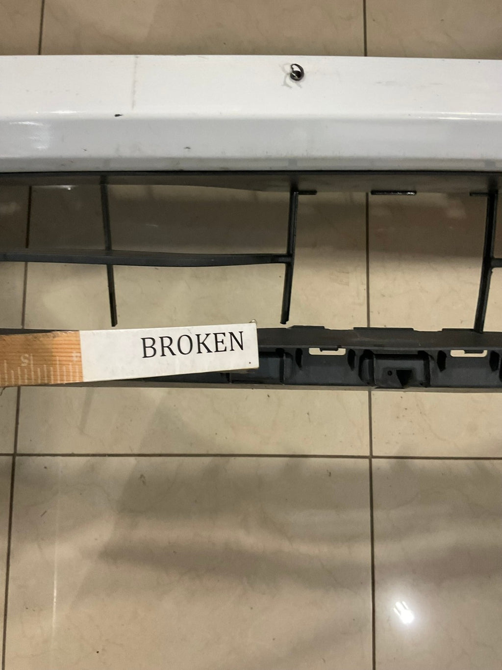 Front Bumper Cover White 2020-2021 Ford Escape lj6b+17f003 OEM