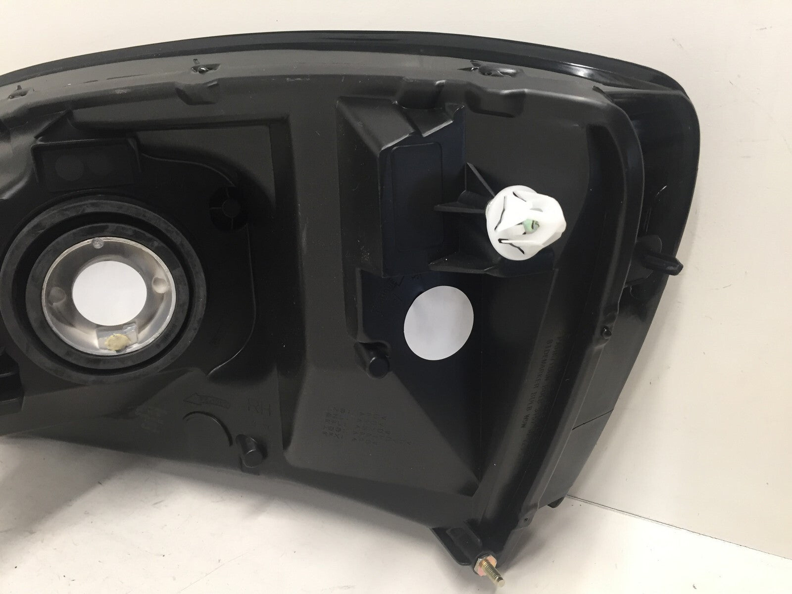 Headlight Damaged Lamp Right RH Dodge RAM 1500 2500 3500 Pickup 2006-2008 CAPA