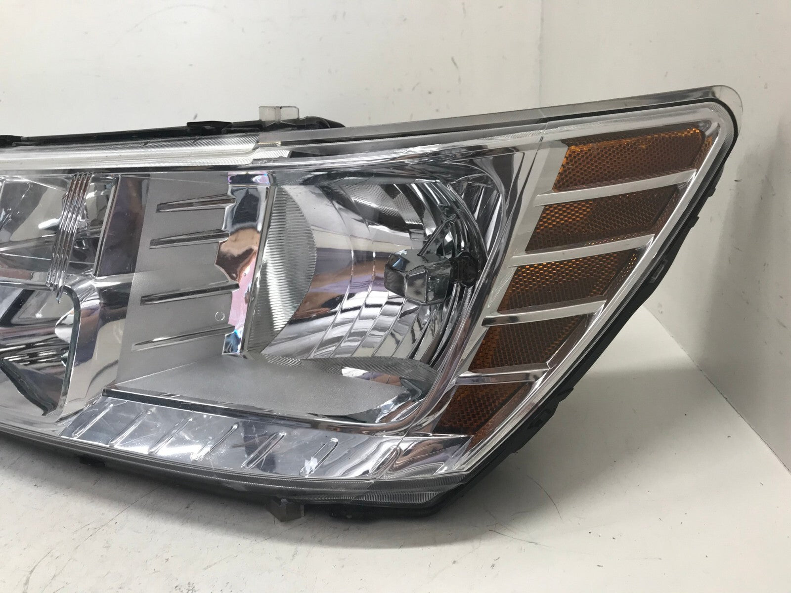 Headlight Damaged Left Driver LH 2009 - 2020 Dodge Journey 05116289AD OEM