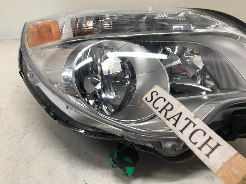 Headlight Damaged Passenger RH Right 10-15 Chevy Equinox LS/LT 20997473 OEM