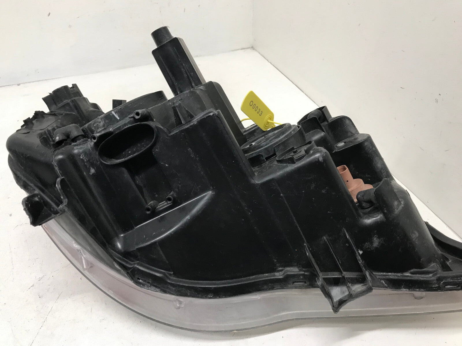 Halogen Headlight Damaged Driver LH Chrysler Town & C 2008-2016 05113337AG OEM