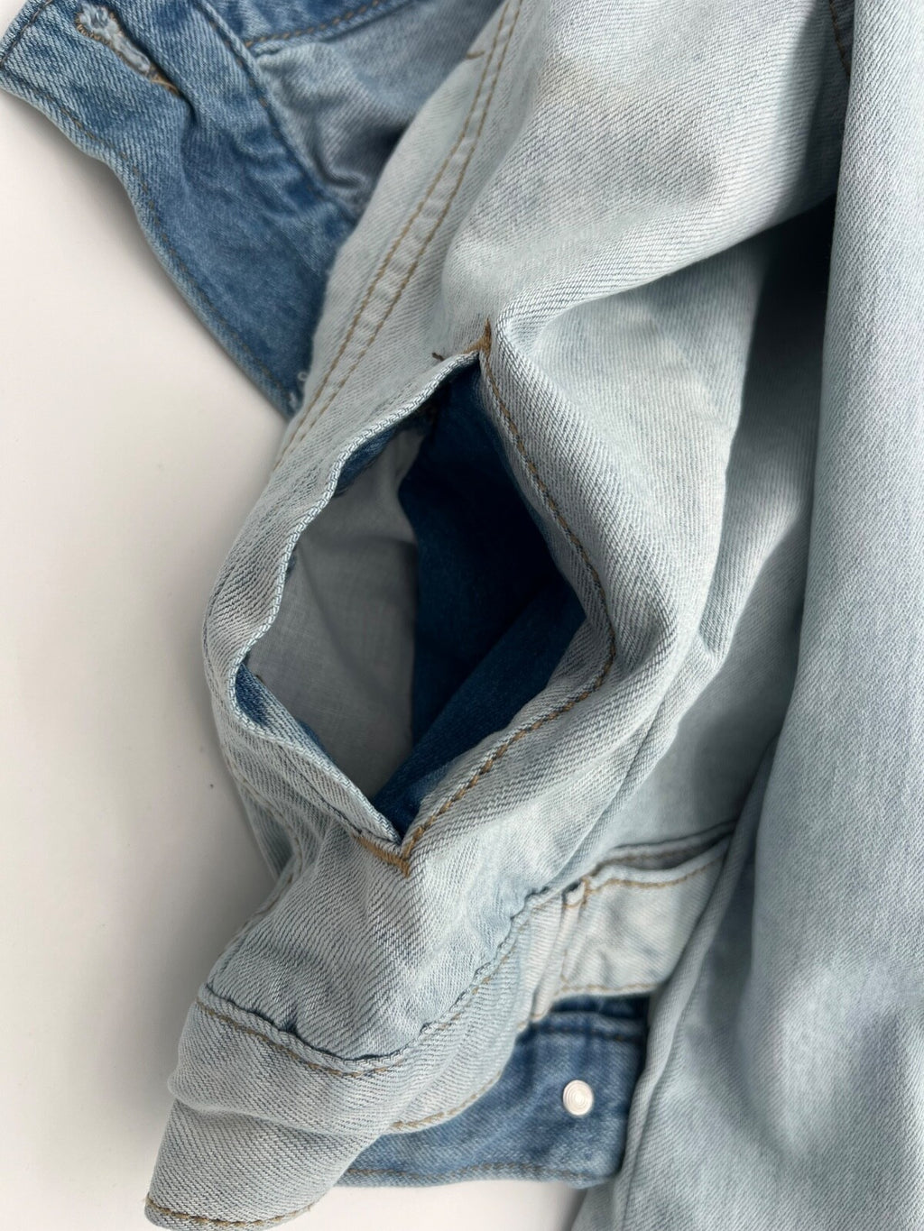 Rewash Women’s Light Wash Denim Jacket Size M Casual Jean Button Front
