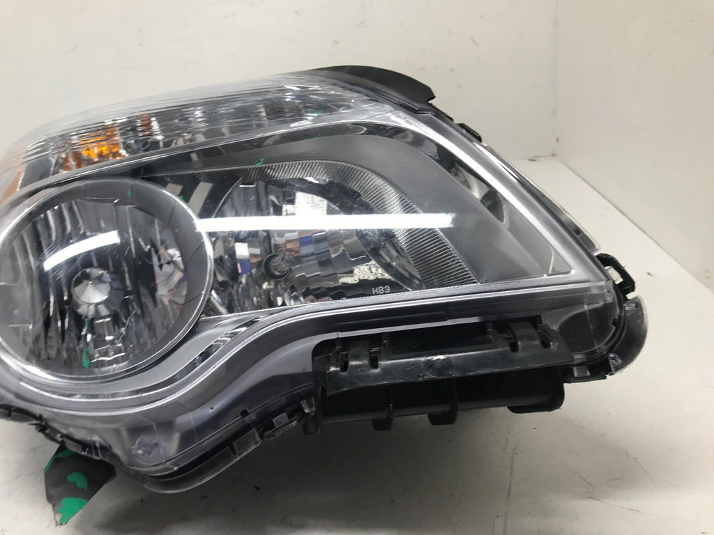 Headlight Damaged Passenger RH Right 10-15 Chevy Equinox LS/LT 20997473 OEM