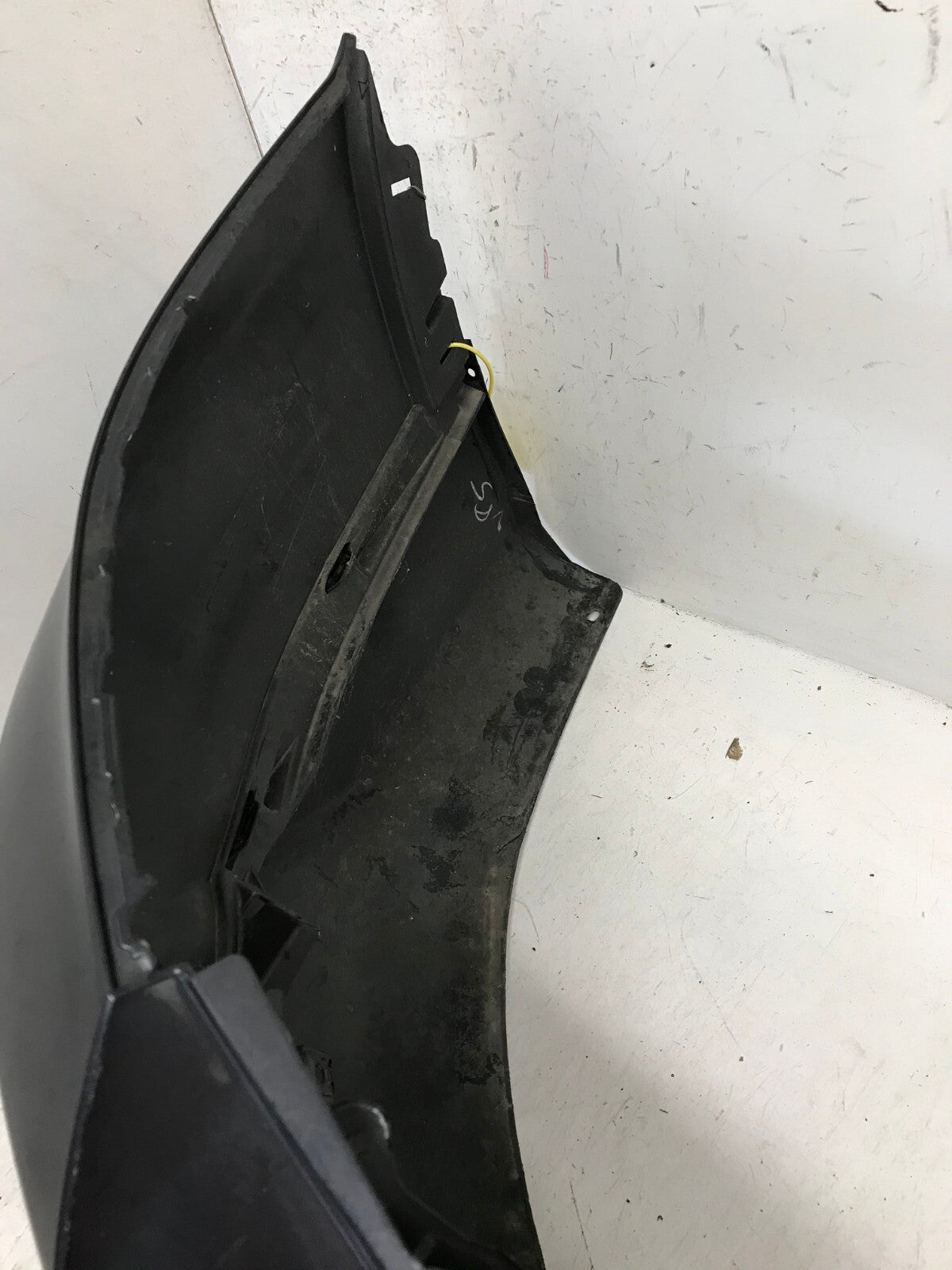 Rear Upper Bumper Cover Toyota RAV4 LE XLE Limited Gray 2016-2018 OEM4