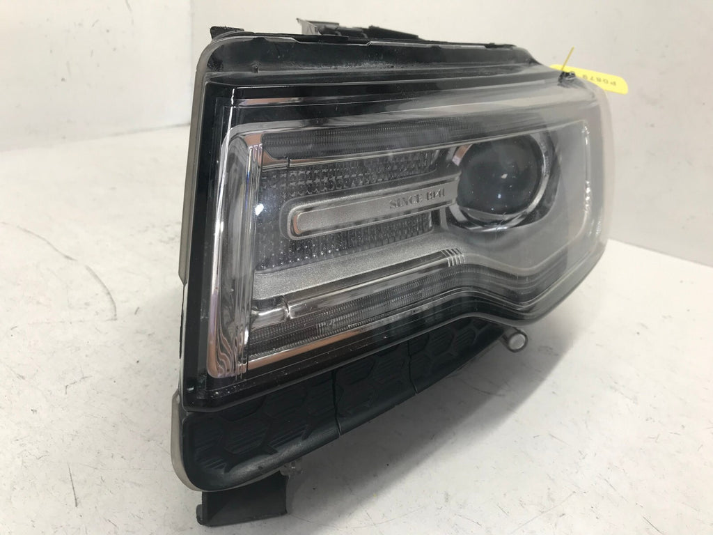 Headlight Damaged Left Driver LH Jeep Grand Cherokee 2016-2021 68144703AC OEM