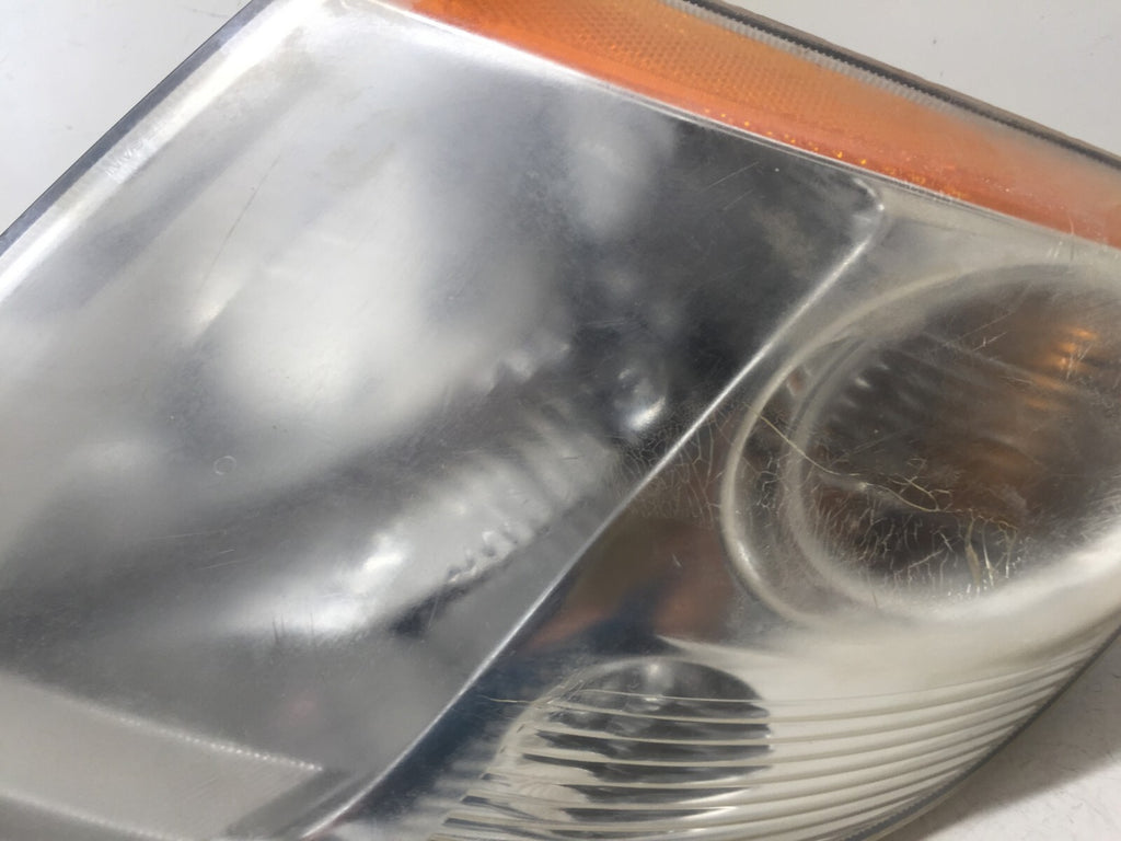 Headlight Damaged Right Passenger Nissan Sentra Sedan 2007-2009 26010-ET000 OEM