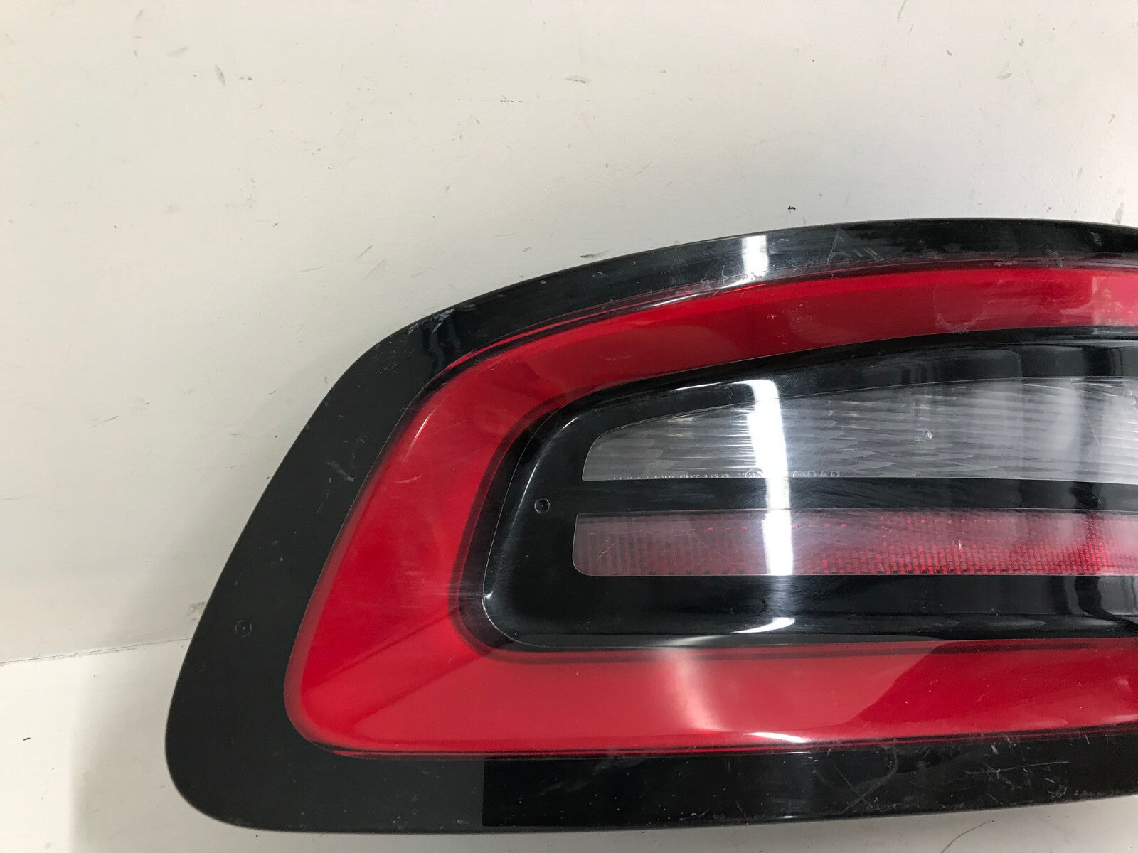 Tail light Damaged Left Driver LH Dodge Charger 2015-2016 68213145AD OEM