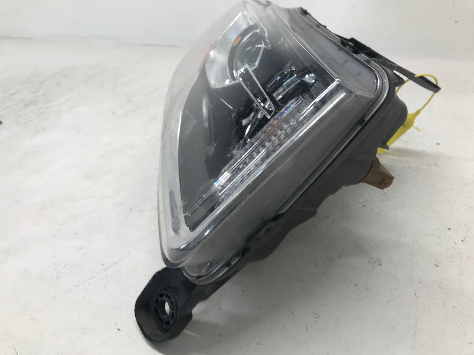 Headlight Damaged Passenger RH Jeep Grand Cherokee 2014 2015 2016 68110996AD OEM