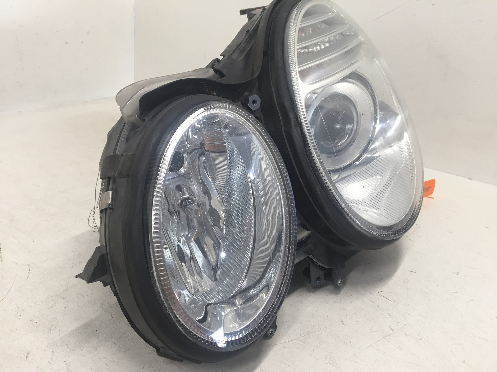 Xenon Headlight Damaged Mercedes Benz CLA250 CLA 45 2013-2015 1ZT00926065 OEM