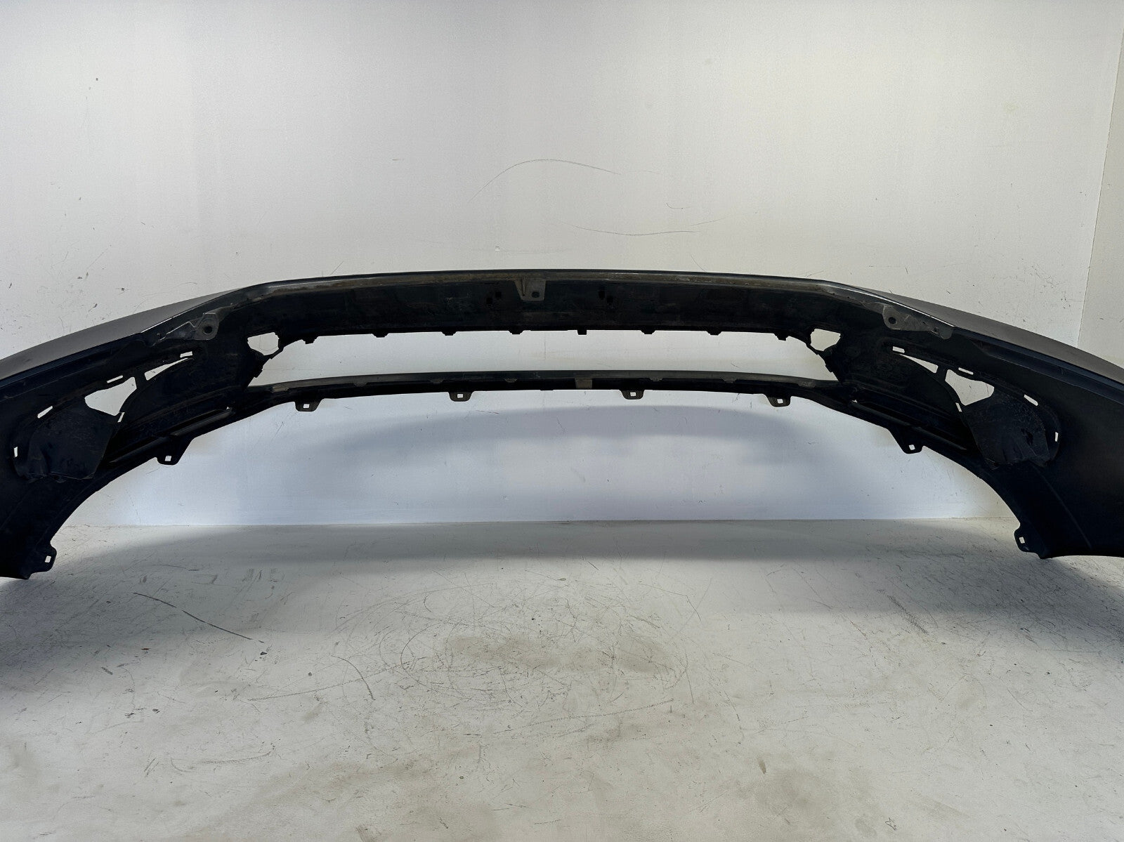 Front Bumper Cover Gray 2011 2012 2013 Toyota Highlander 52119-0E120 OEM