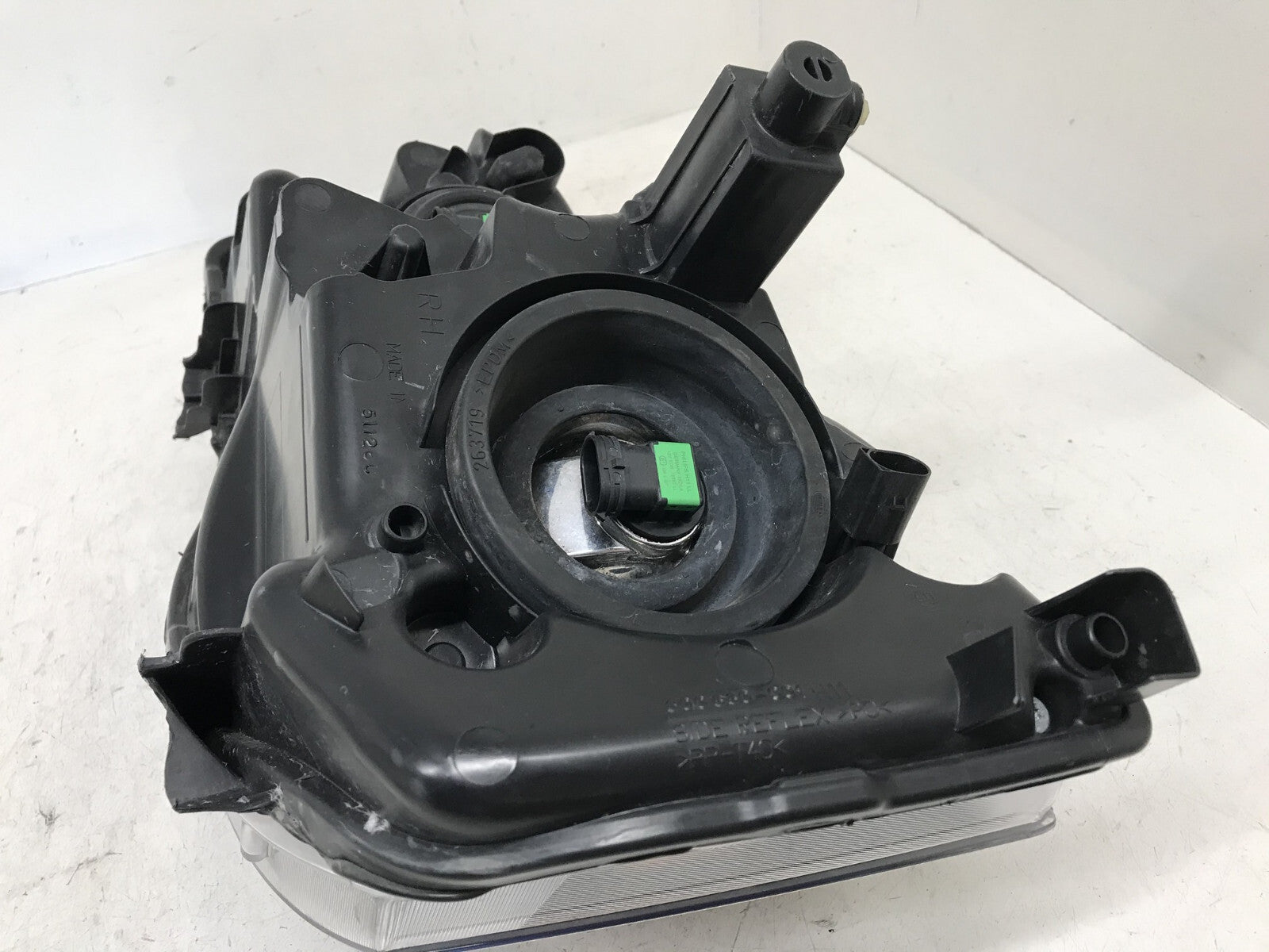 Halogen Headlight Damaged RH Right Dodge grand Caravan 2011-20 68206500AD OEM