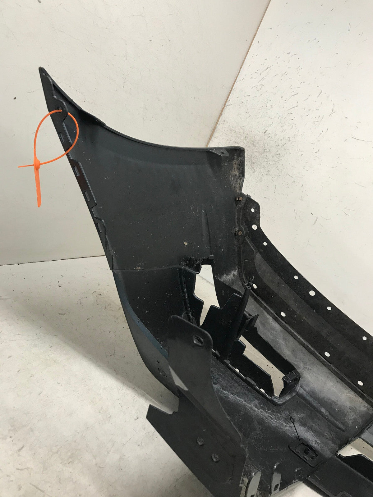 Front Bumper Cover Gray 2008-2013 Cadillac CTS Base/Performance 25793663 OEM