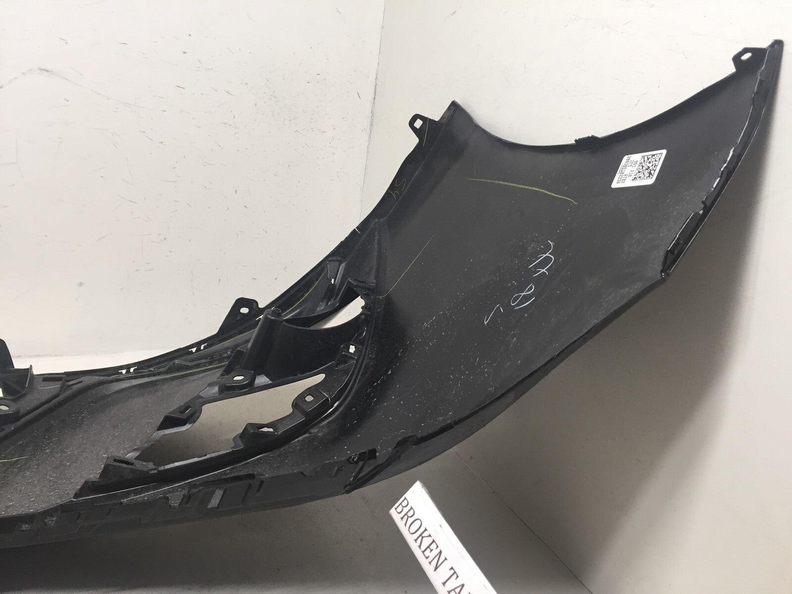 Front Bumper Cover Toyota Camry SE XSE Hybrid SE 218 2018-2020 52119-06E20 OEM