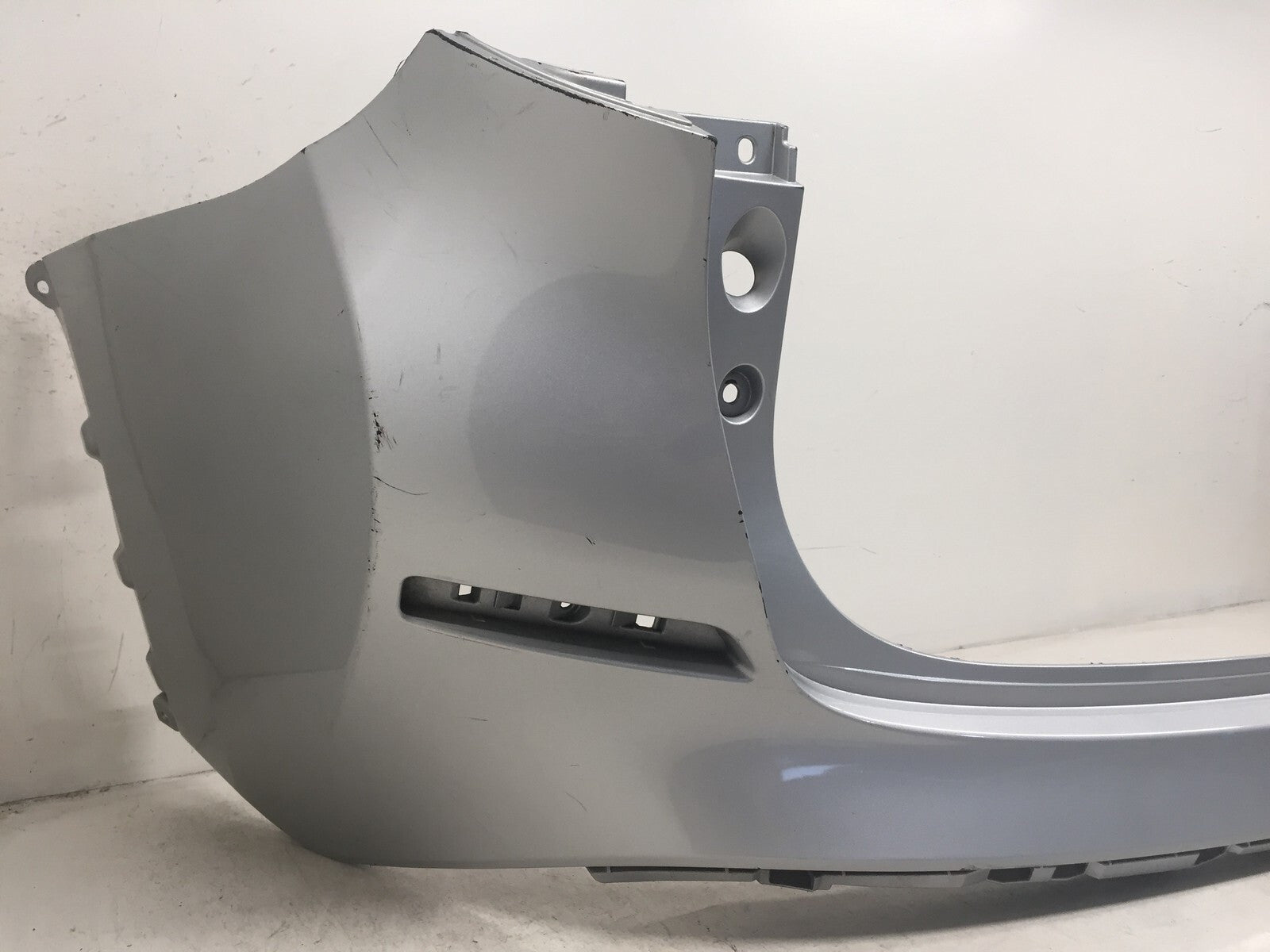 Rear Upper Bumper Cover Nissan Murano S SL SV Platinum 15-2018 85022-5AA0H OEM2