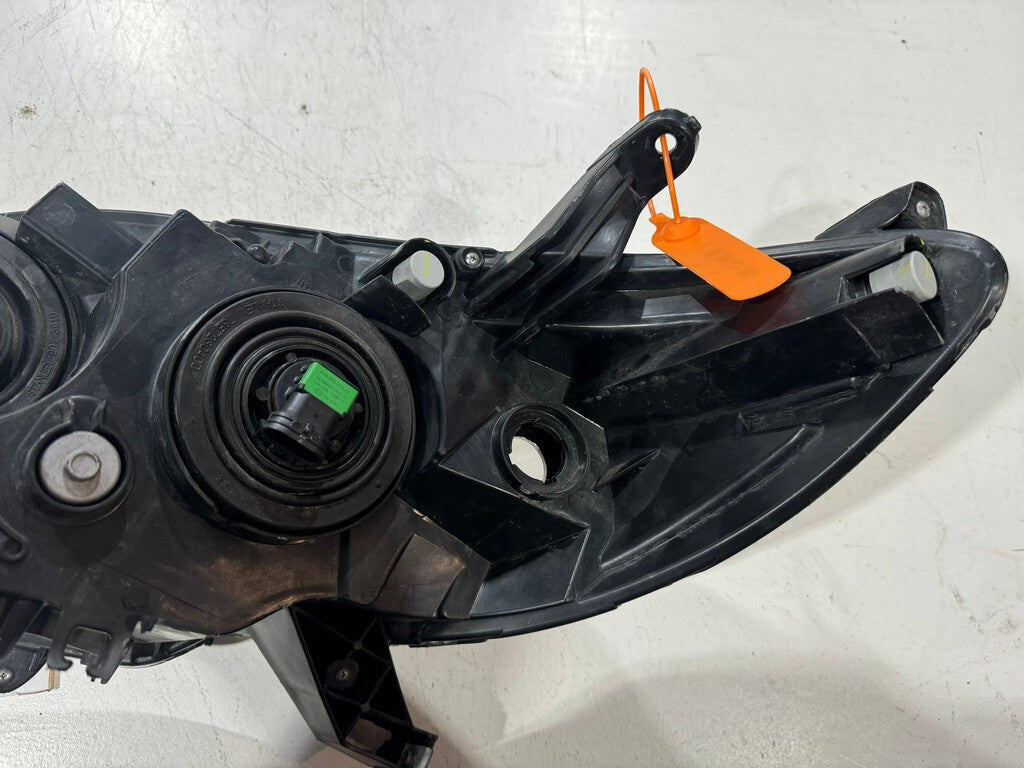 Headlight Damaged 2011-2019 Toyota Sienna Right RH Passenger 3457NAK-CF OEM