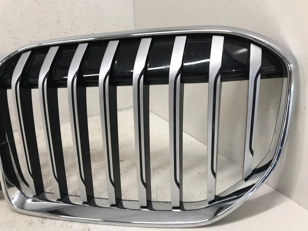 Grille Grill BMW G11 G12 730d 730dX 730i 730Ld 730LdX 730Li 51138494817 OEM