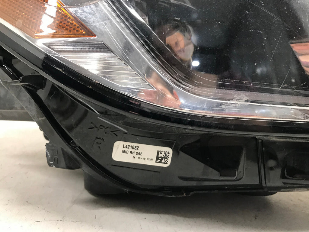 Headlight Damaged RH Volkswagen Jetta (For Parts Only) 2019-2021 17A941036F OEM