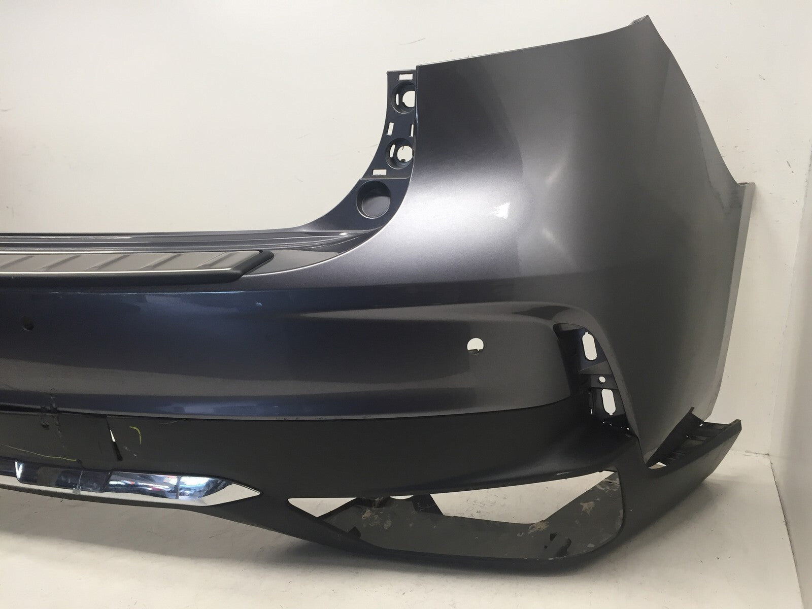Rear Bumper Cover Acura MDX Base SH AWD w/Sensor Holes 14-16 71501-TZ5-A000 OEM