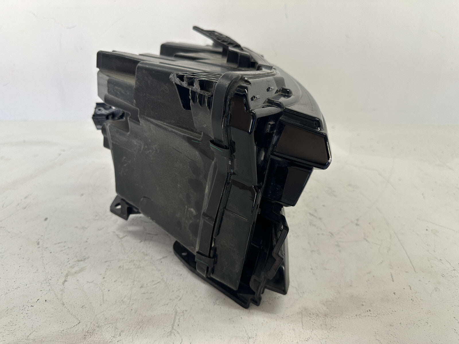 Headlight Damaged Driver LH 2021 22 2023 2024 Jeep Grand Cherokee 68376993AE OEM