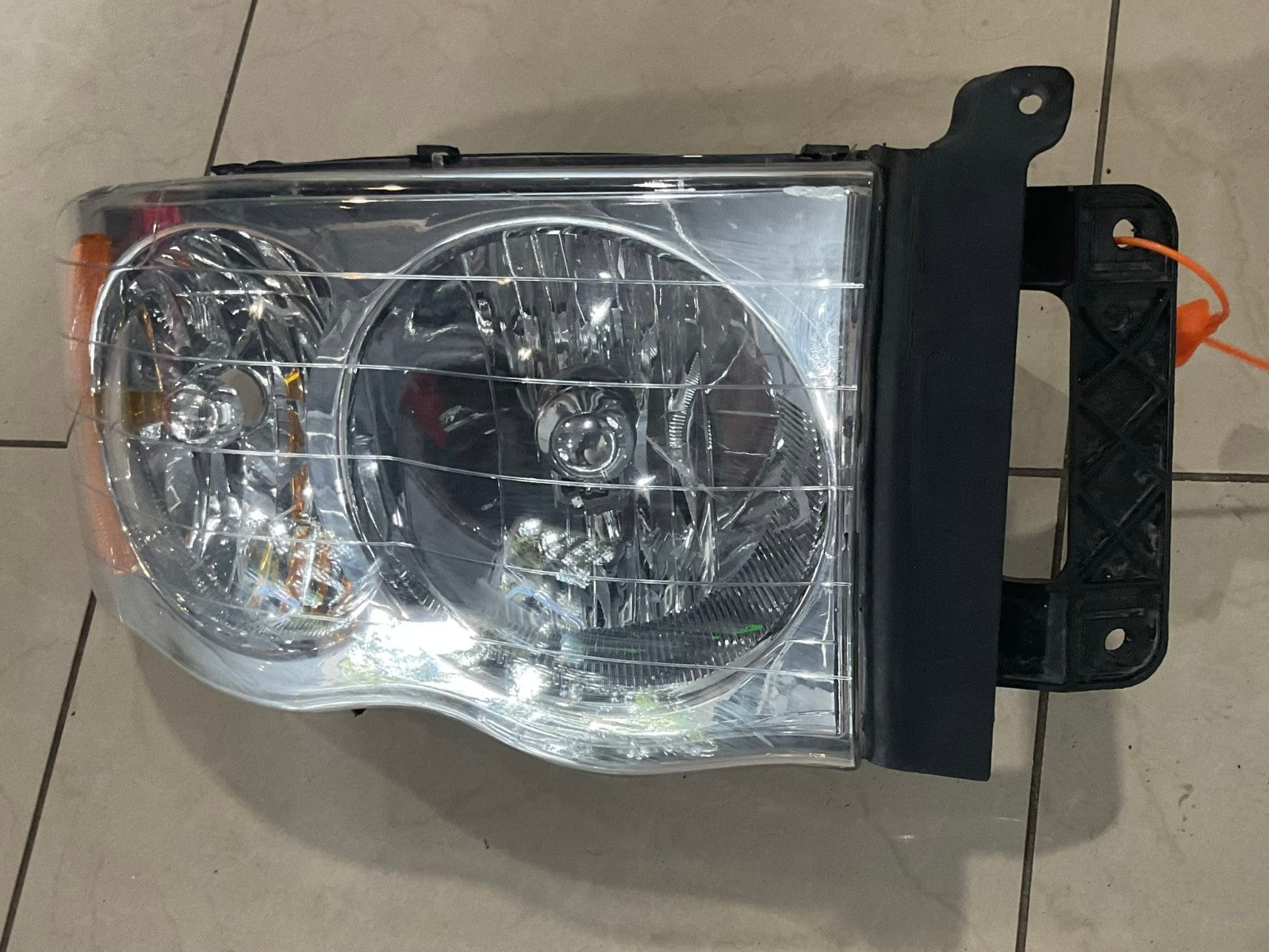 Headlight Right RH Passenger 2002-2005 Dodge Ram 1500 2500 3500 CAPA