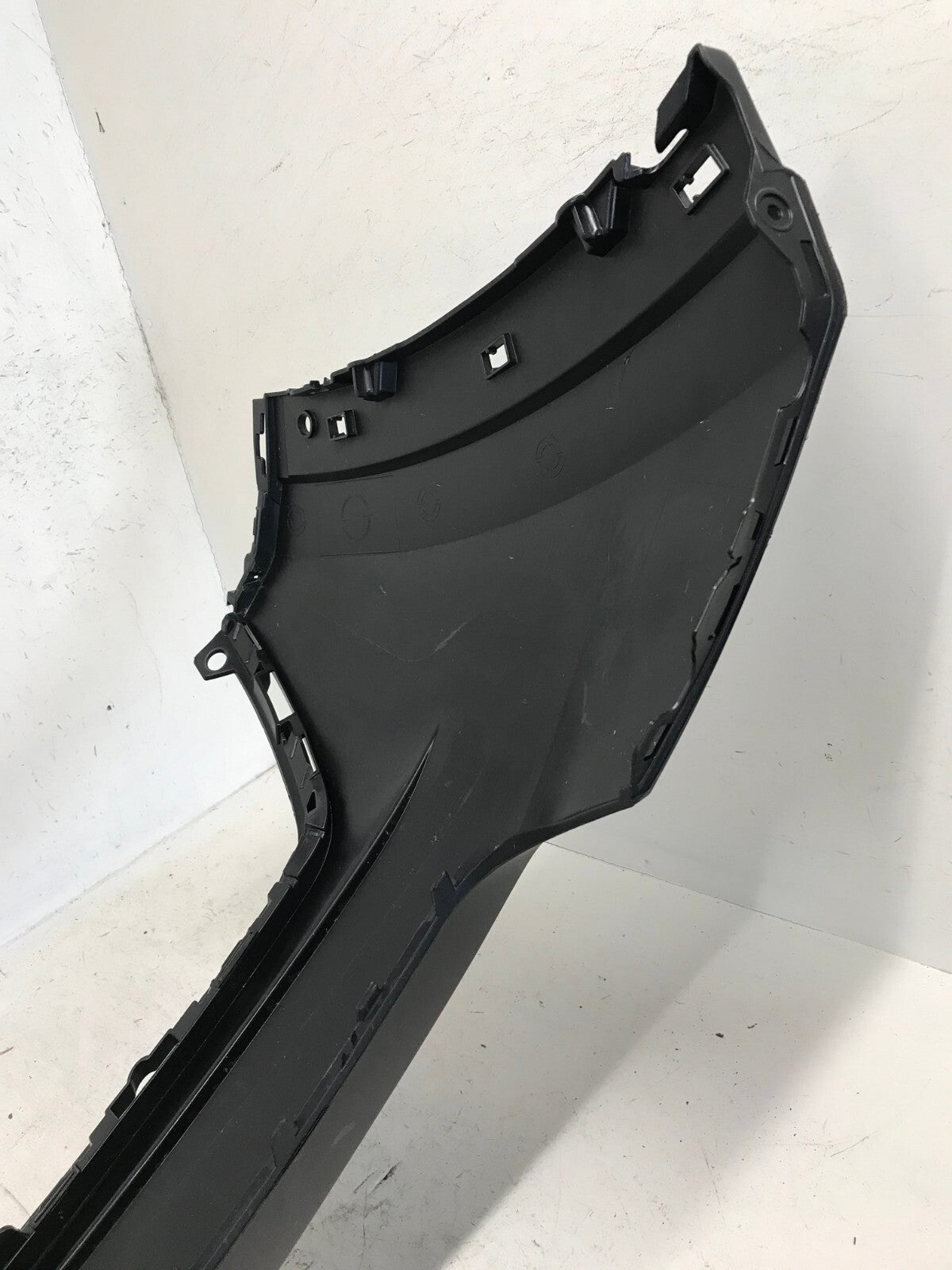 Front Upper Bumper Cover Volkswagen Atlas Black 18-19 CAPA