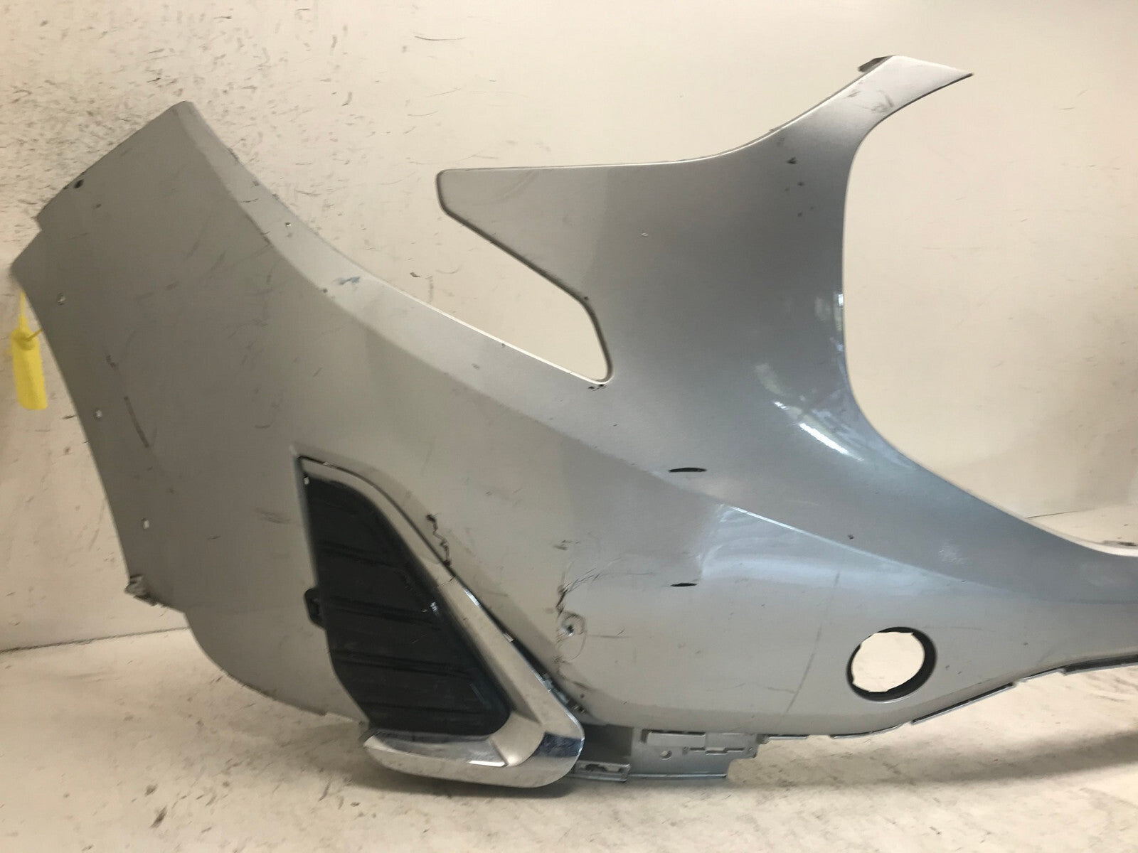 Front Bumper Cover Silver 2018-2021 GMC Terrain 1.5L 1.6L 2.0L 84248517 OEM