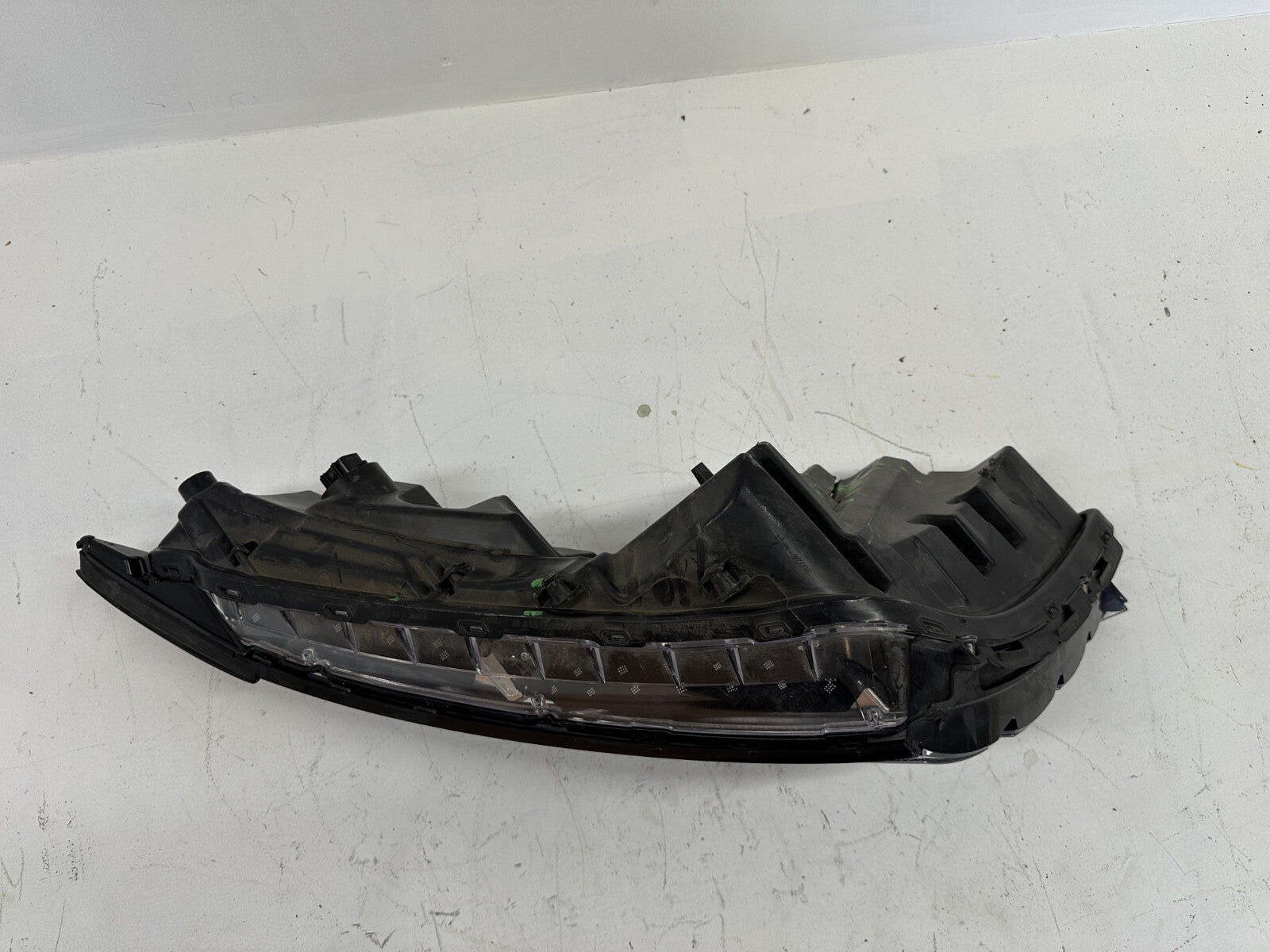 Headlight Damaged Right Passenger RH 2022-2024 Hyundai Tucson 92208-N9 OEM