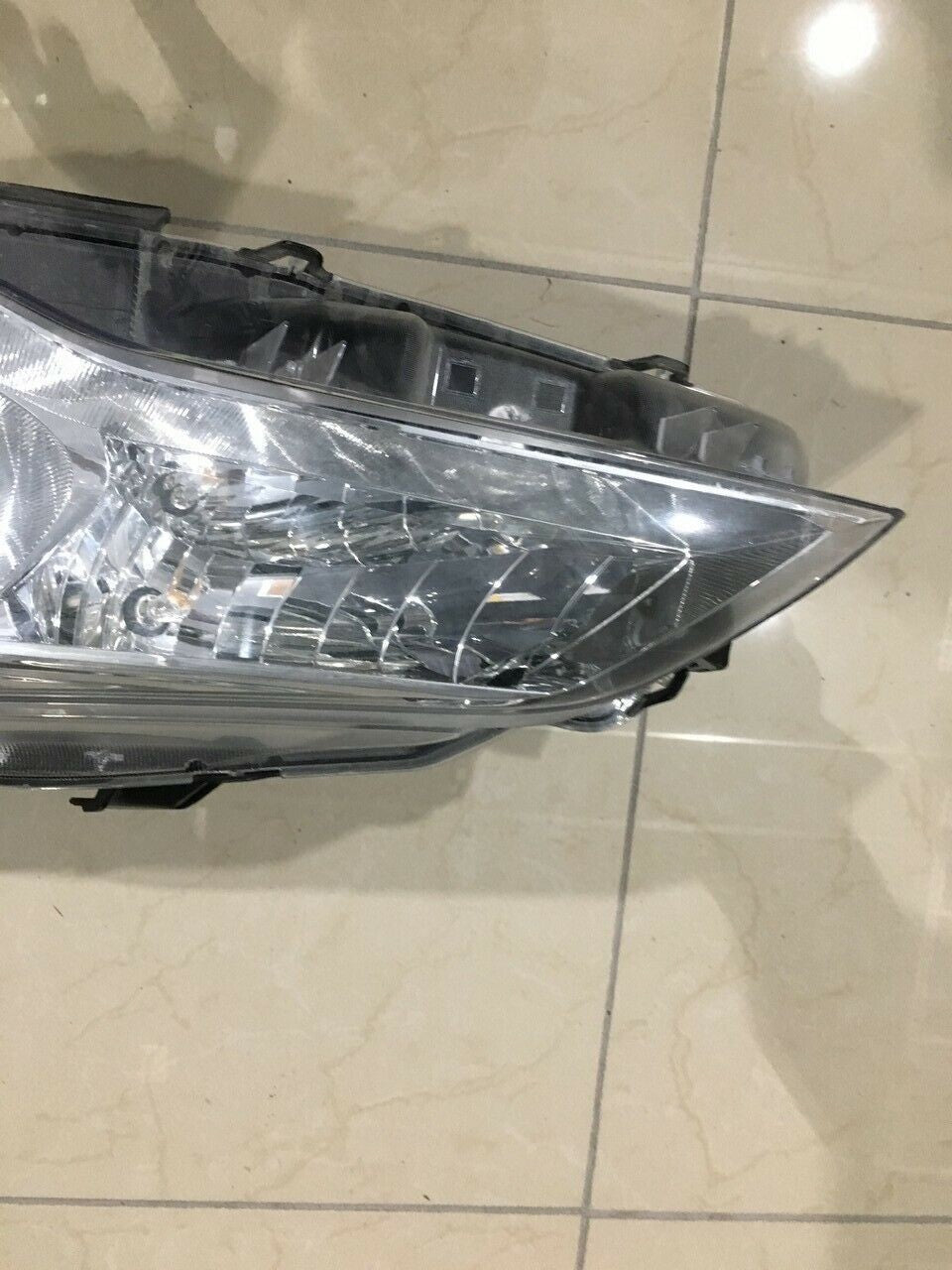 Halogen Headlight Damaged Left LH Driver Side Toyota Camry 2015 2016 Original