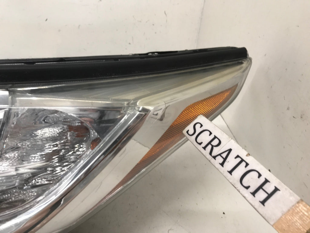 Headlight Damaged Driver LH 2017 2018 2019 Toyota Highlander 811500E360 OEM