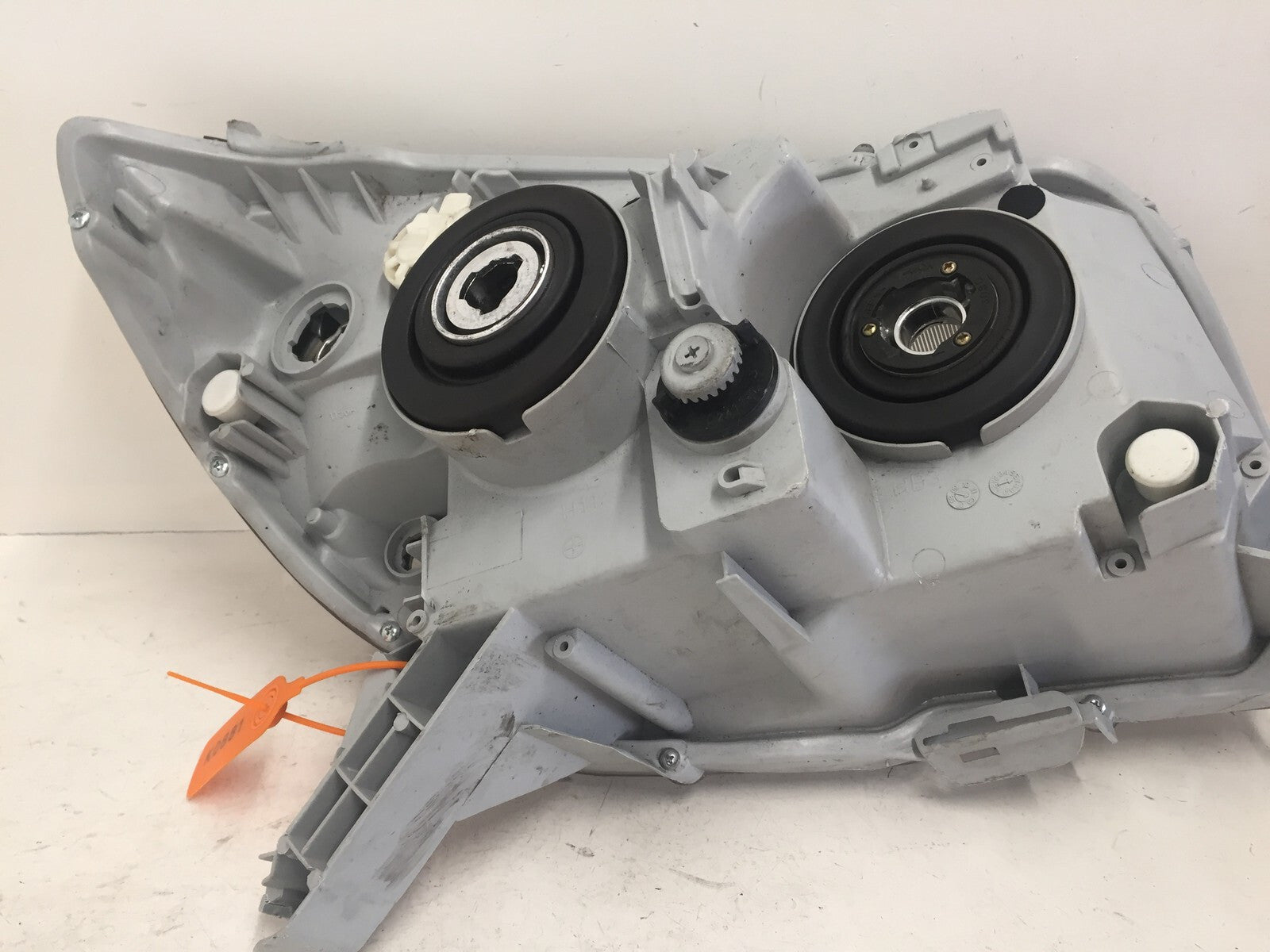 Headlight Damaged Driver Left LH Toyota 4Runner Limited/SR5 06-09 CAPA