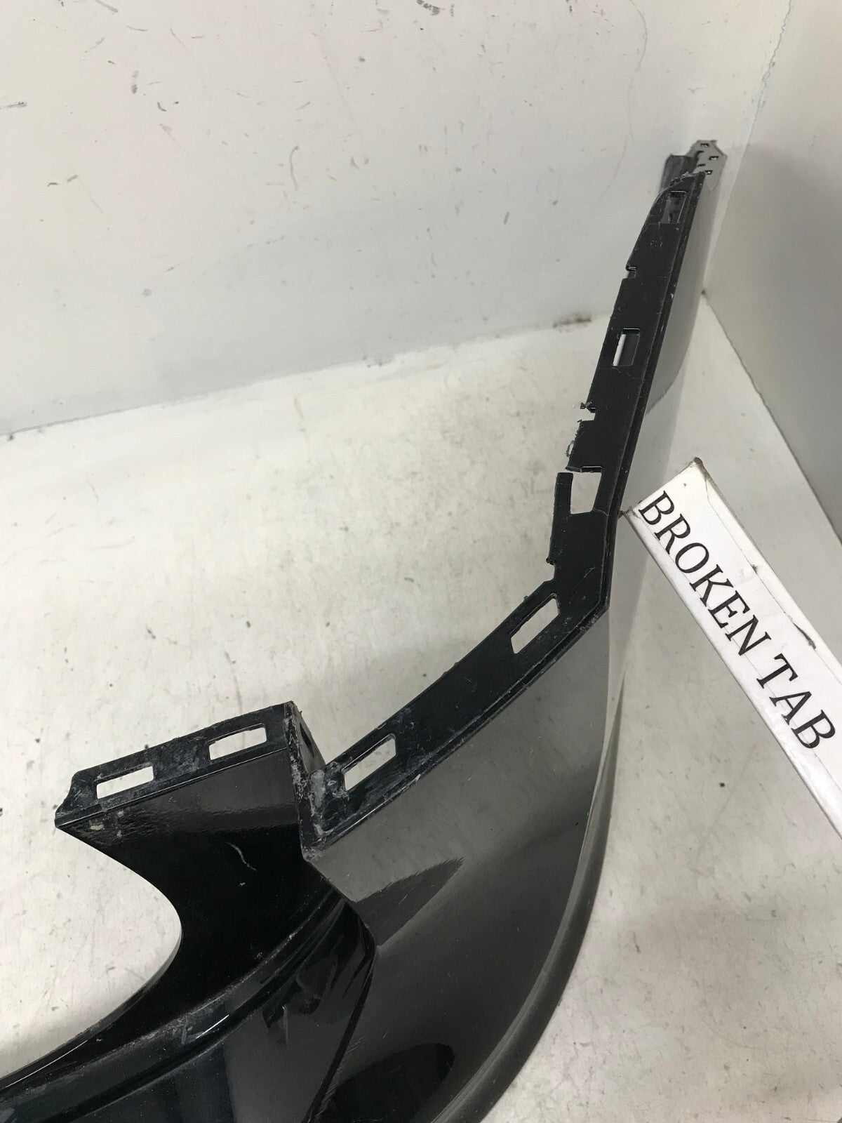 Rear Upper Bumper Cover Volkswagen Tiguan S/SE/SEL/SEL Premium 5NN807421 OEM3