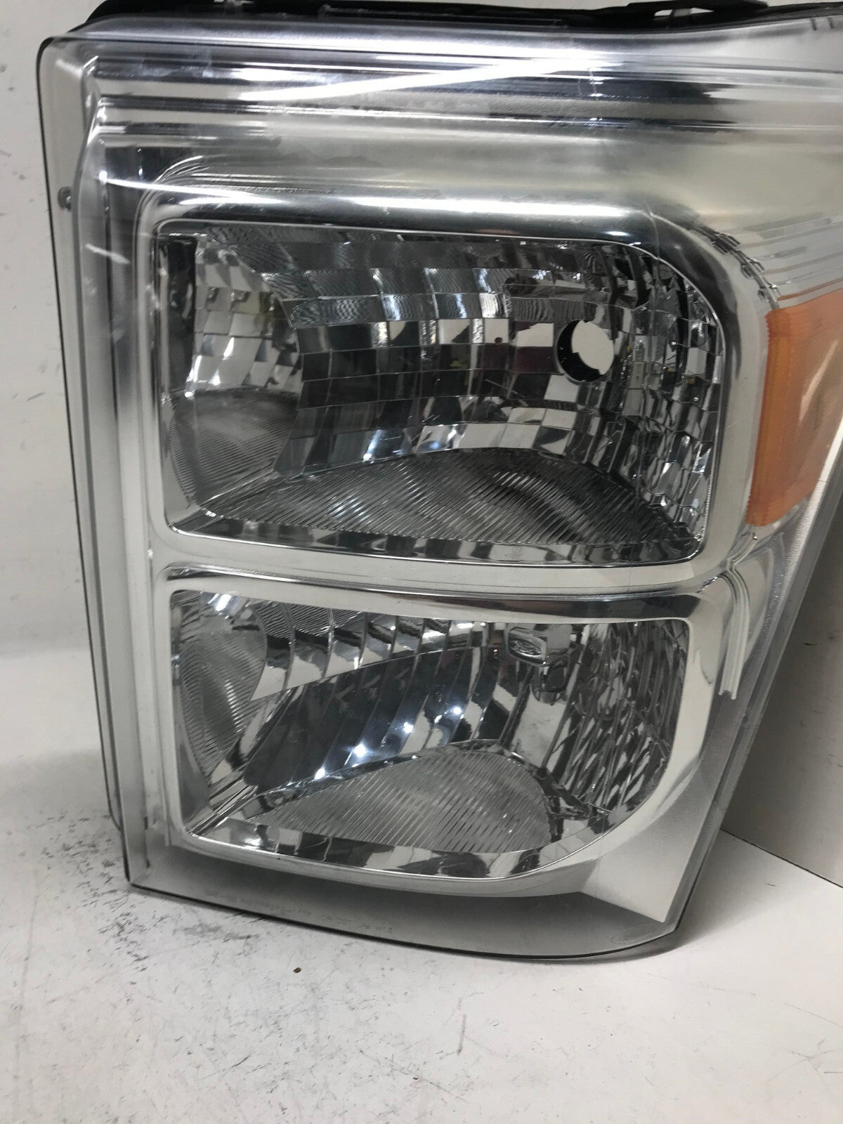 Headlight Damaged LH Driver 11-2015 Ford F350 F450 Super Duty BC34-13006-B OEM