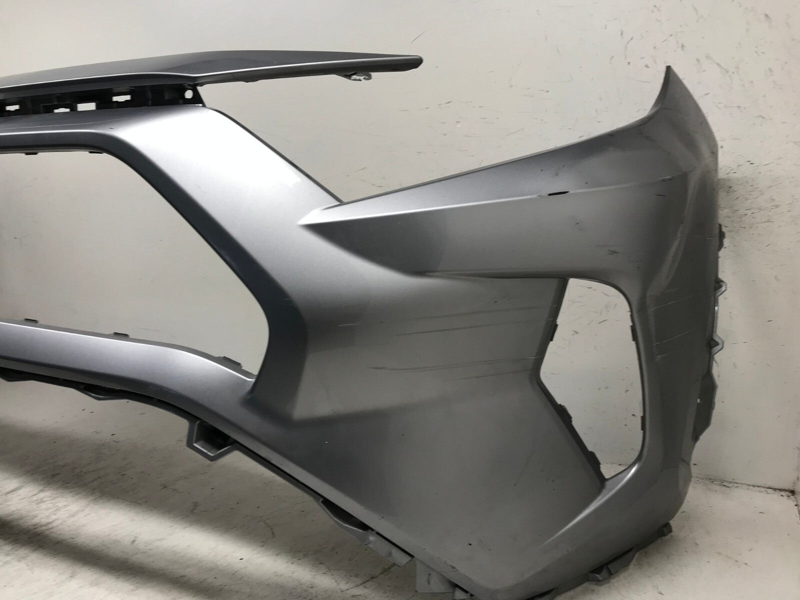 Front Bumper Cover 1D6 2019-2021 Toyota RAV4 LE/XLE/Hybrid LE 52119-0R200 OEM