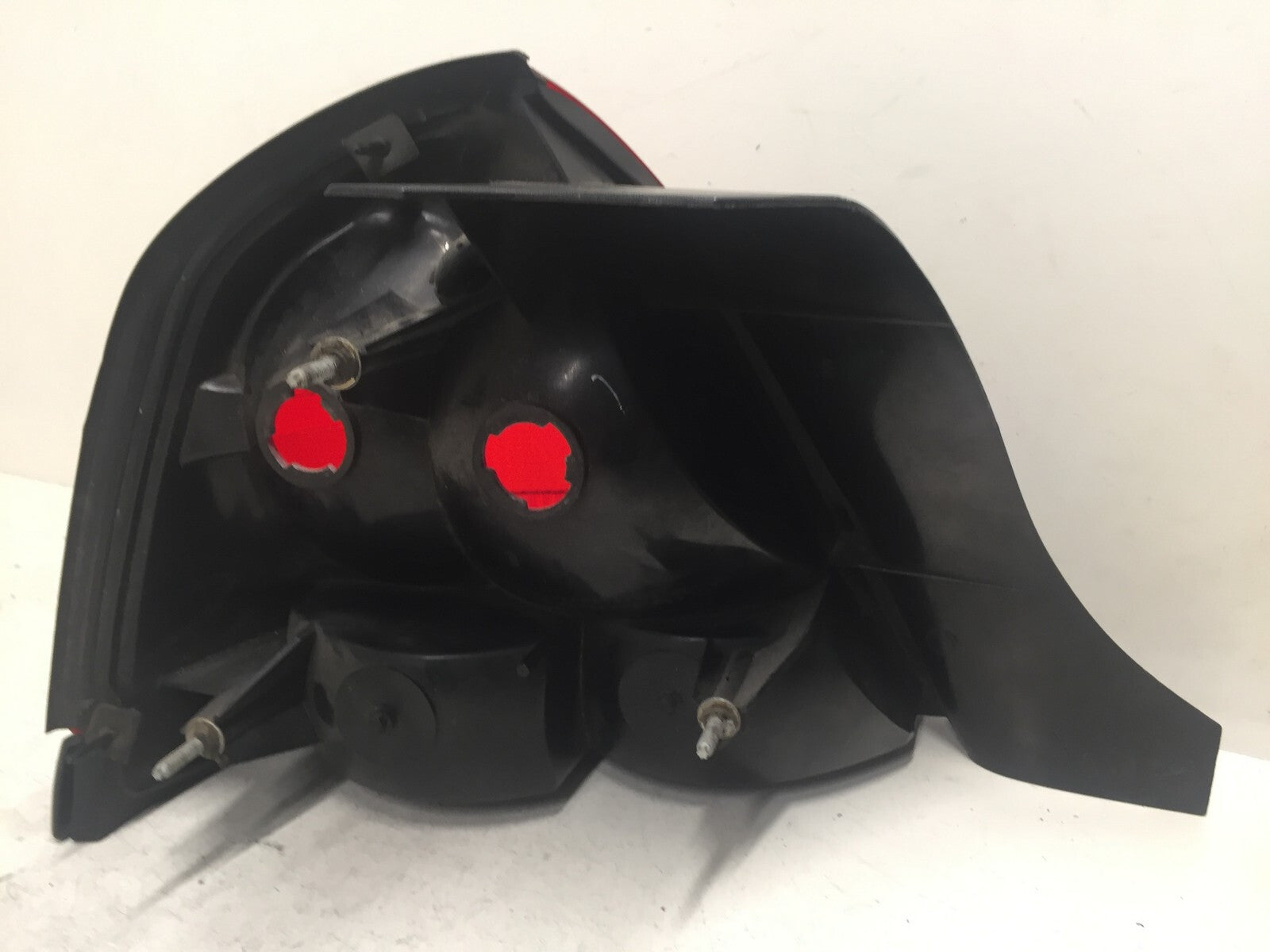 Tail light Damaged Lamp Right RH Ford Crown Victoria 04-2011 8W7Z-13405-A OEM