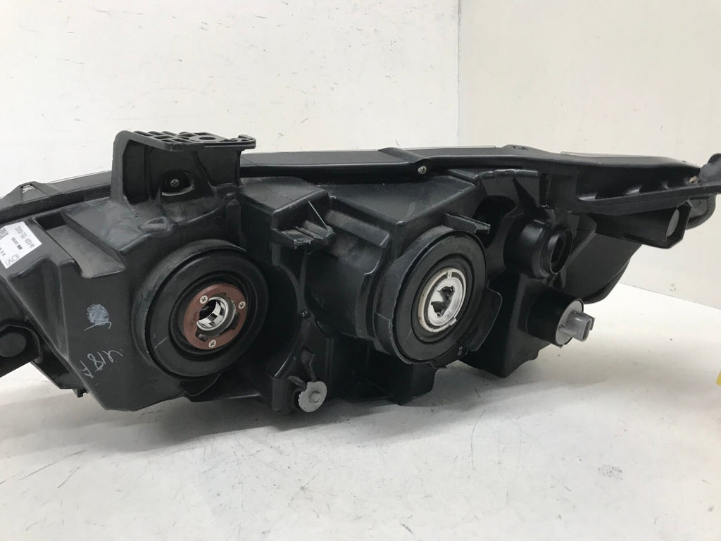Headlight Damaged RH Right 2016-2020 Honda Civic 33100-TGG-A010 OEM