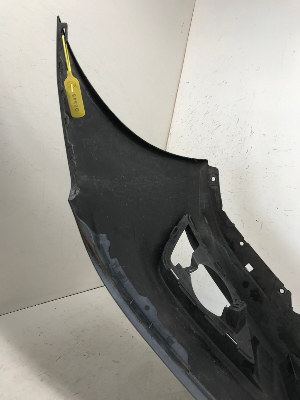 Front Bumper Cover Gray Nissan Sentra S SL SV FE S SR SR Turbo 2016-2018 OEM