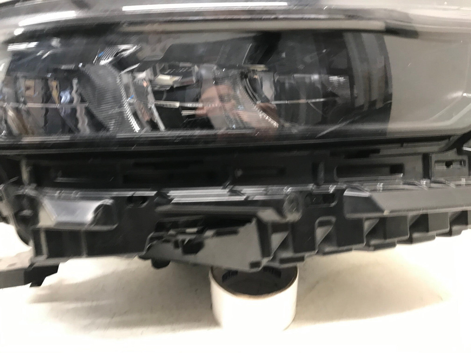 Headlight Damaged RH Right 2022-2023 Jeep Grand Cherokee Base LED 68584658AC OEM