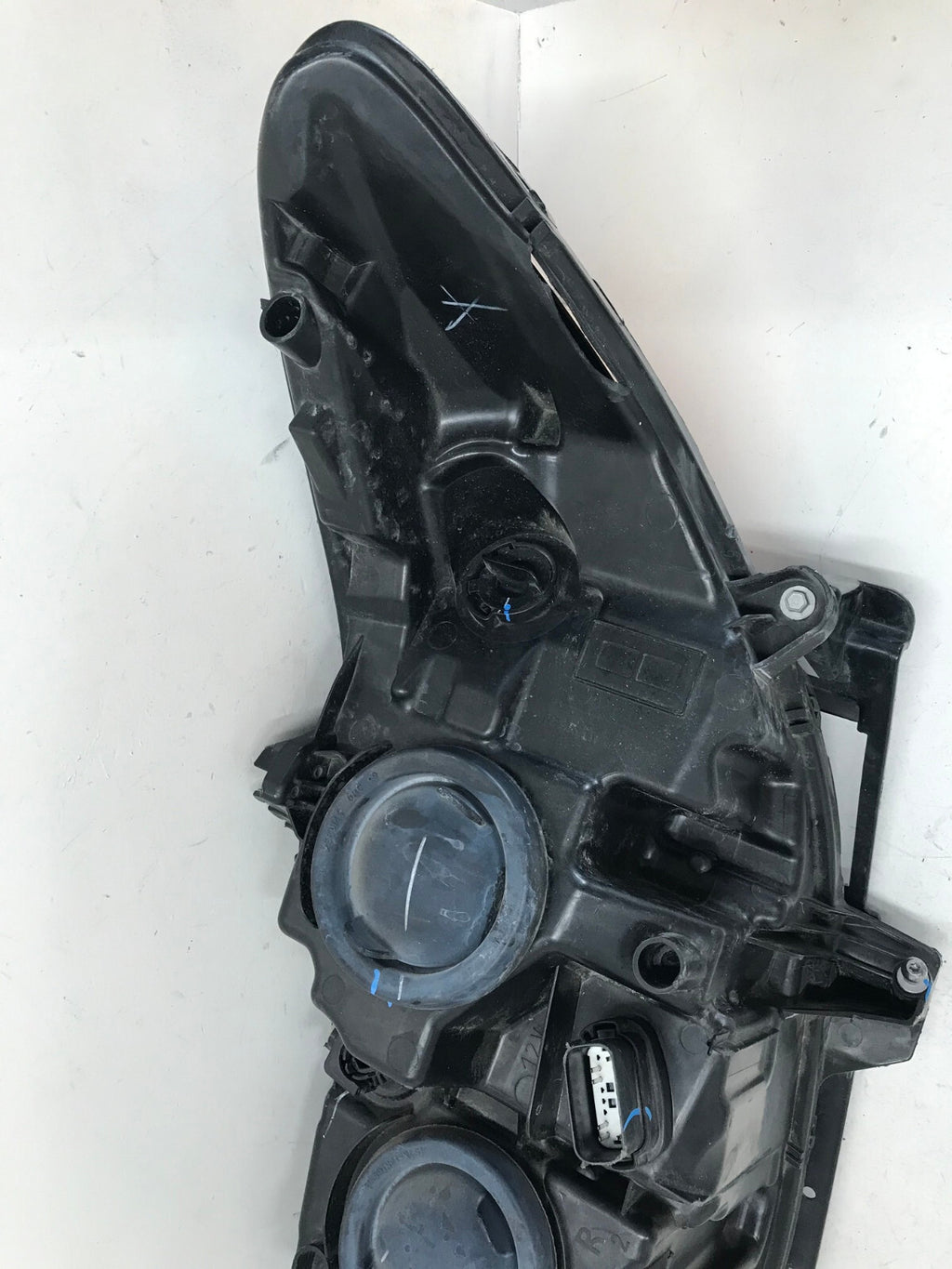 Headlight Damaged RH Right Ford Fusion 2013 2014 2015 2016 DS73-13W029-CD OEM