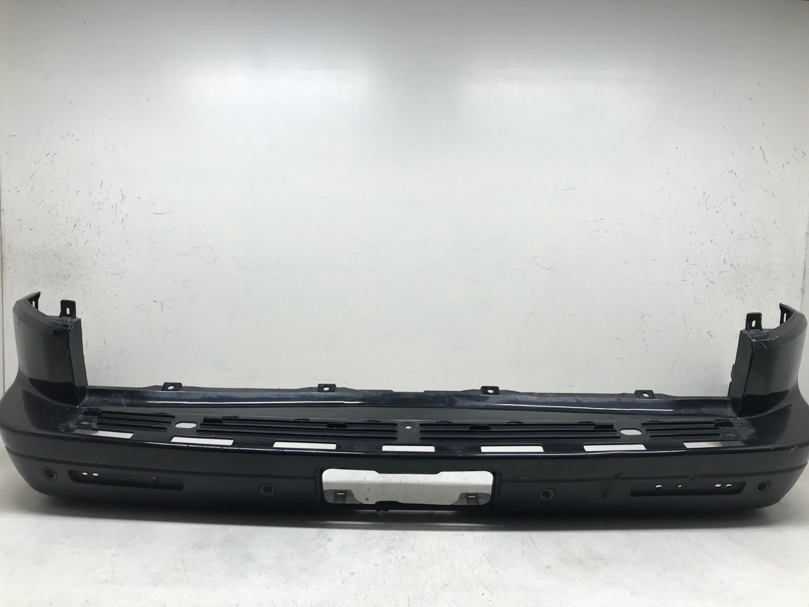 Rear Bumper Cover Land Rover LR3 HSE/SE w/Sensor Holes 2005-2008 9H22-17D822 OEM