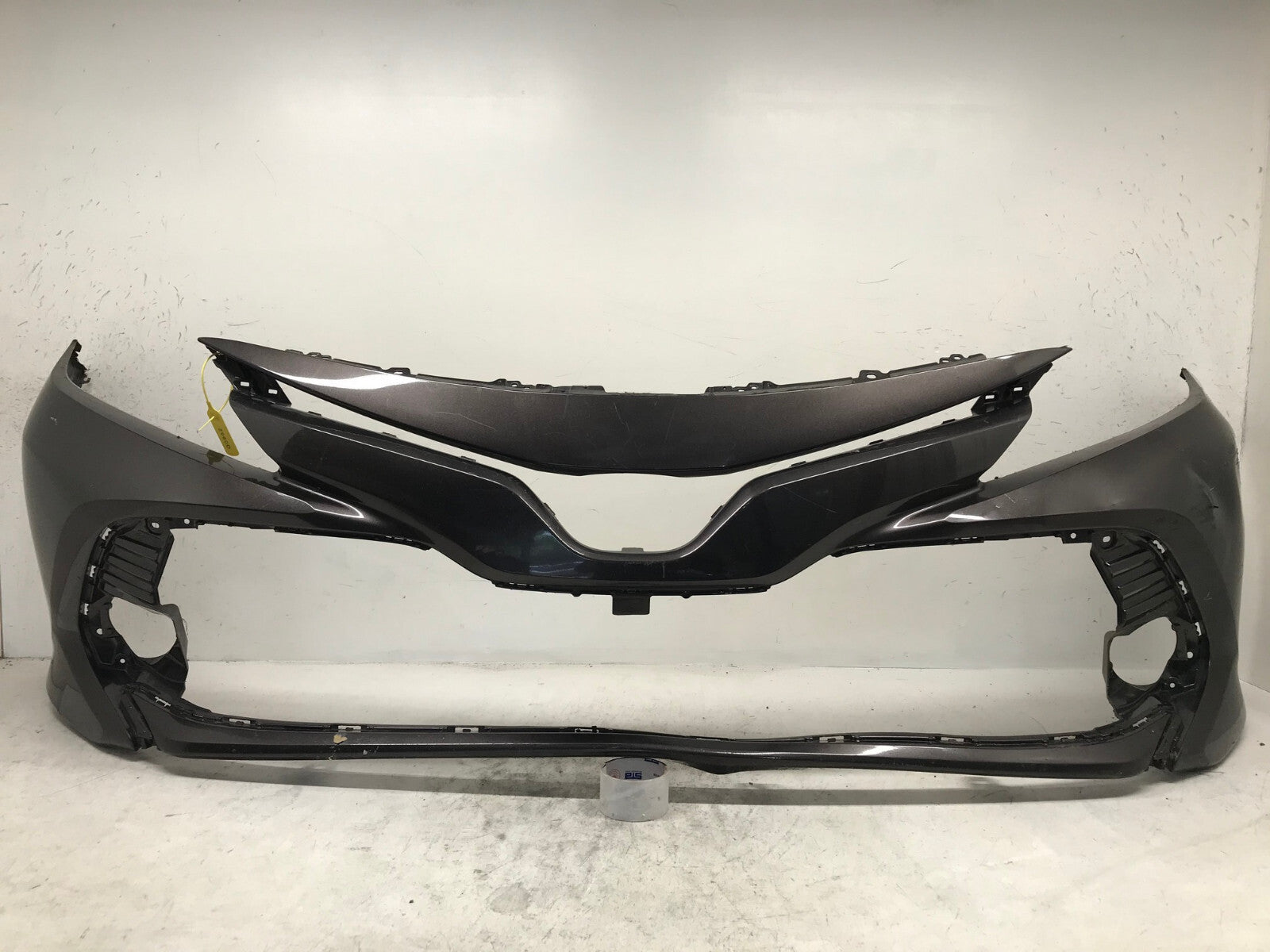 Front Bumper Cover Brown Toyota Camry L LE XLE Hybrid 18-19 52119-06D90 OEM
