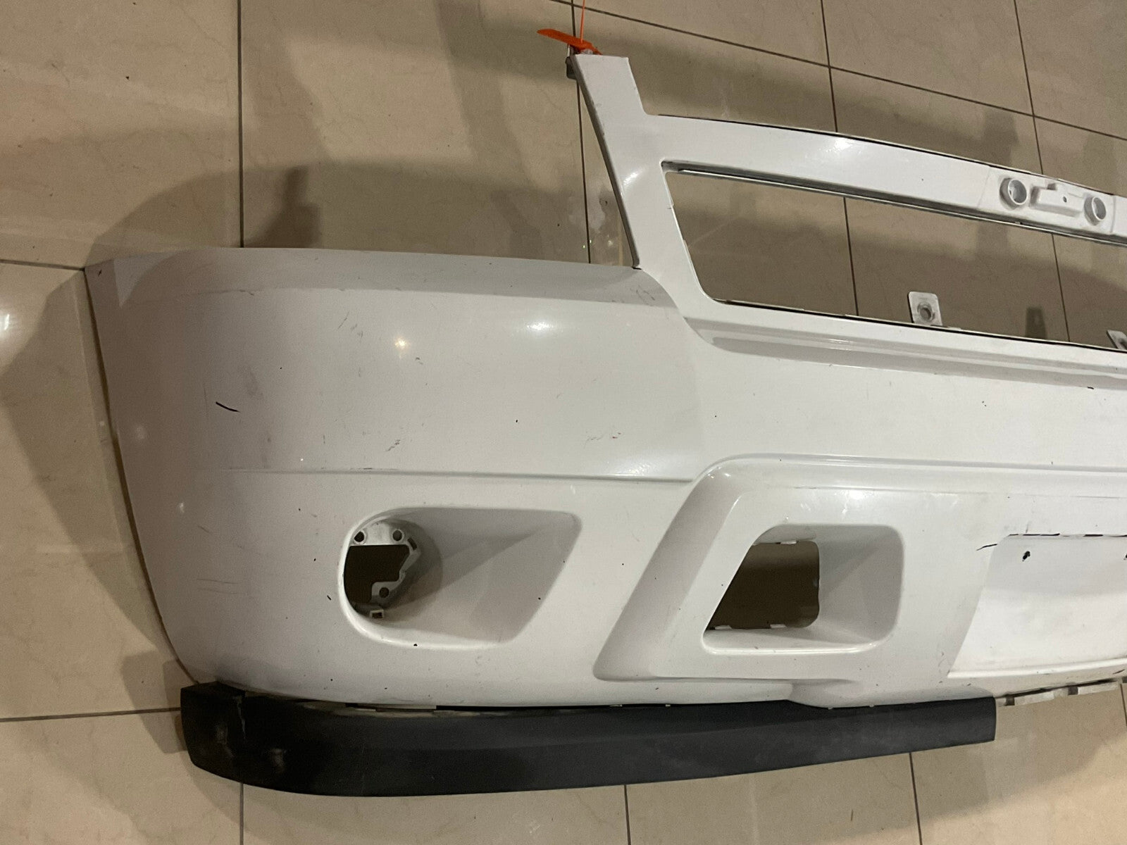 Front Bumper Cover White Chevrolet Suburban 1500 Tahoe 2500 2007-2013 CAPA